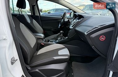 Хэтчбек Ford Focus 2012 в Киеве