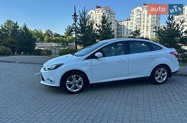 Седан Ford Focus 2012 в Ивано-Франковске фото Седан Ford Focus 2012 в Ивано-Франковске