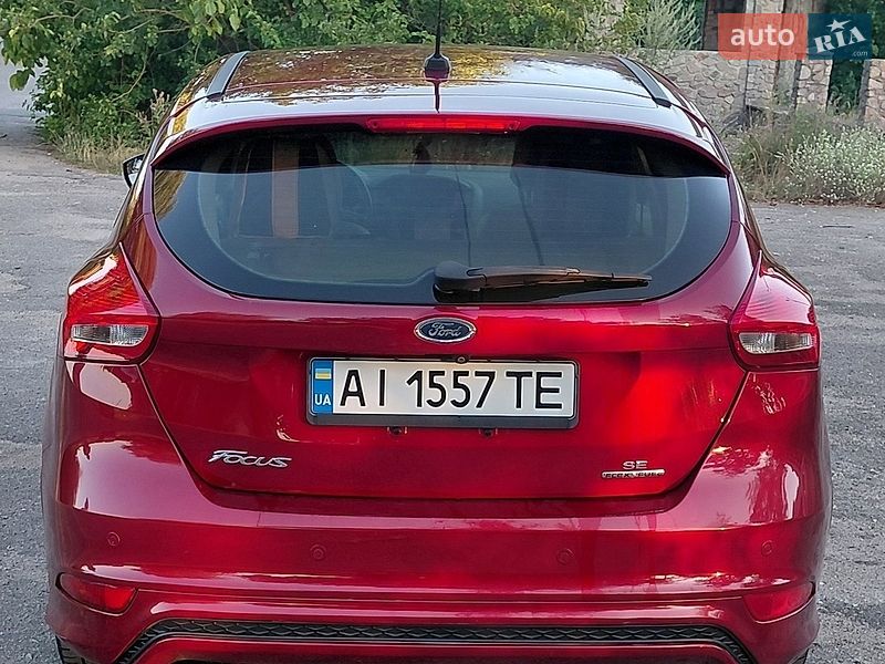 Хэтчбек Ford Focus 2015 в Богуславе