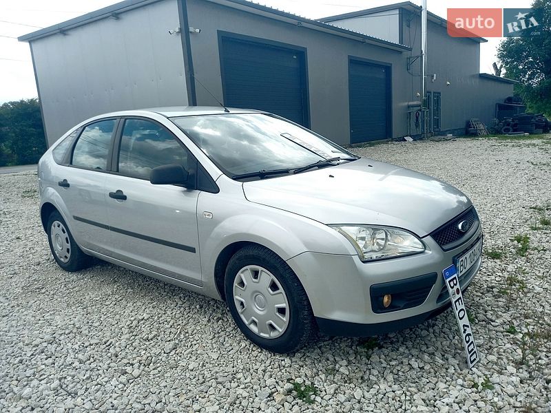 Ford Focus, photos from the listing
