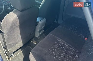 Хетчбек Ford Focus 2007 в Краснограді