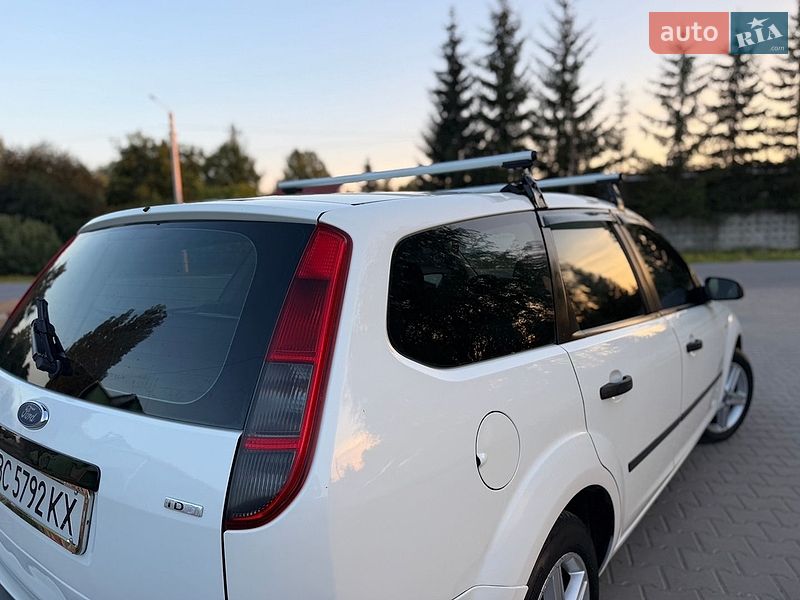 Универсал Ford Focus 2005 в Жовкве