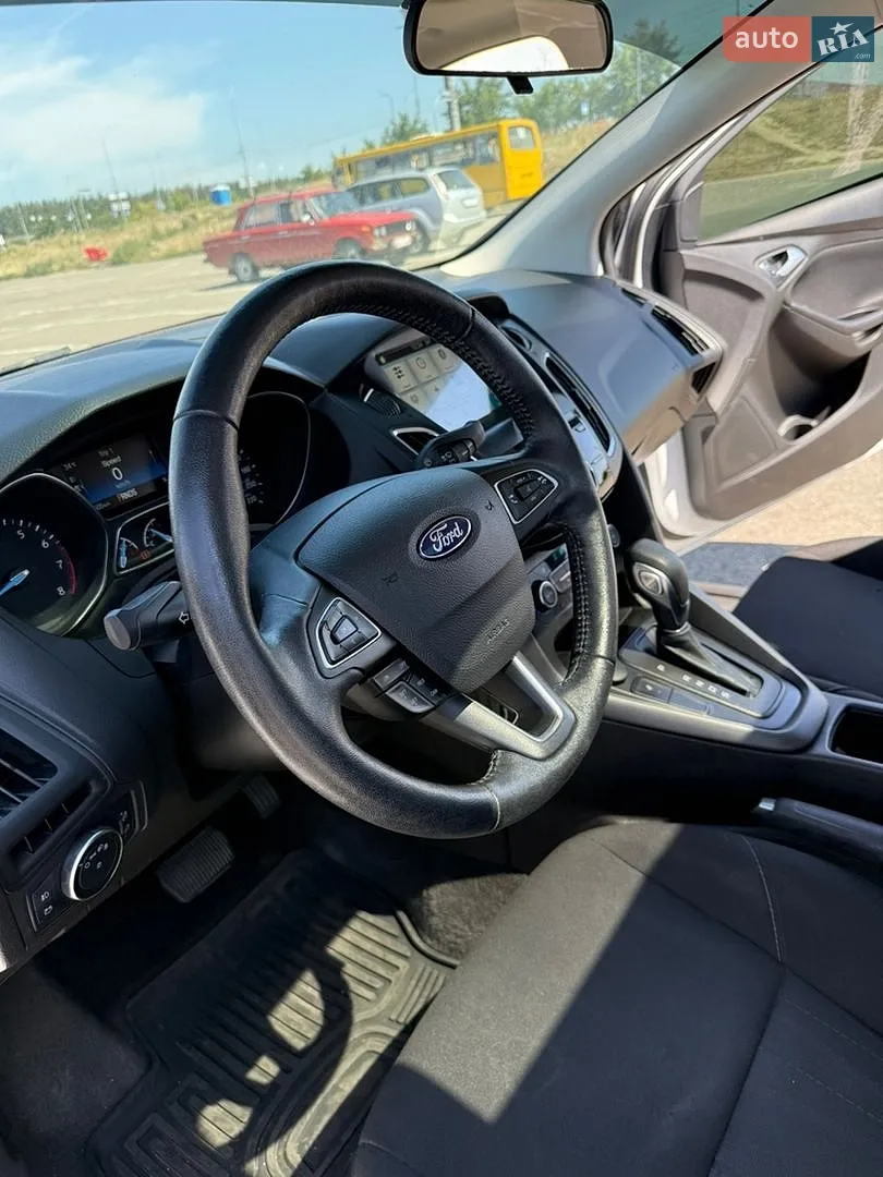 2018 Ford Focus - мініатюра 13