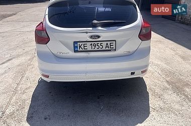 Хетчбек Ford Focus 2013 в Синельниковому