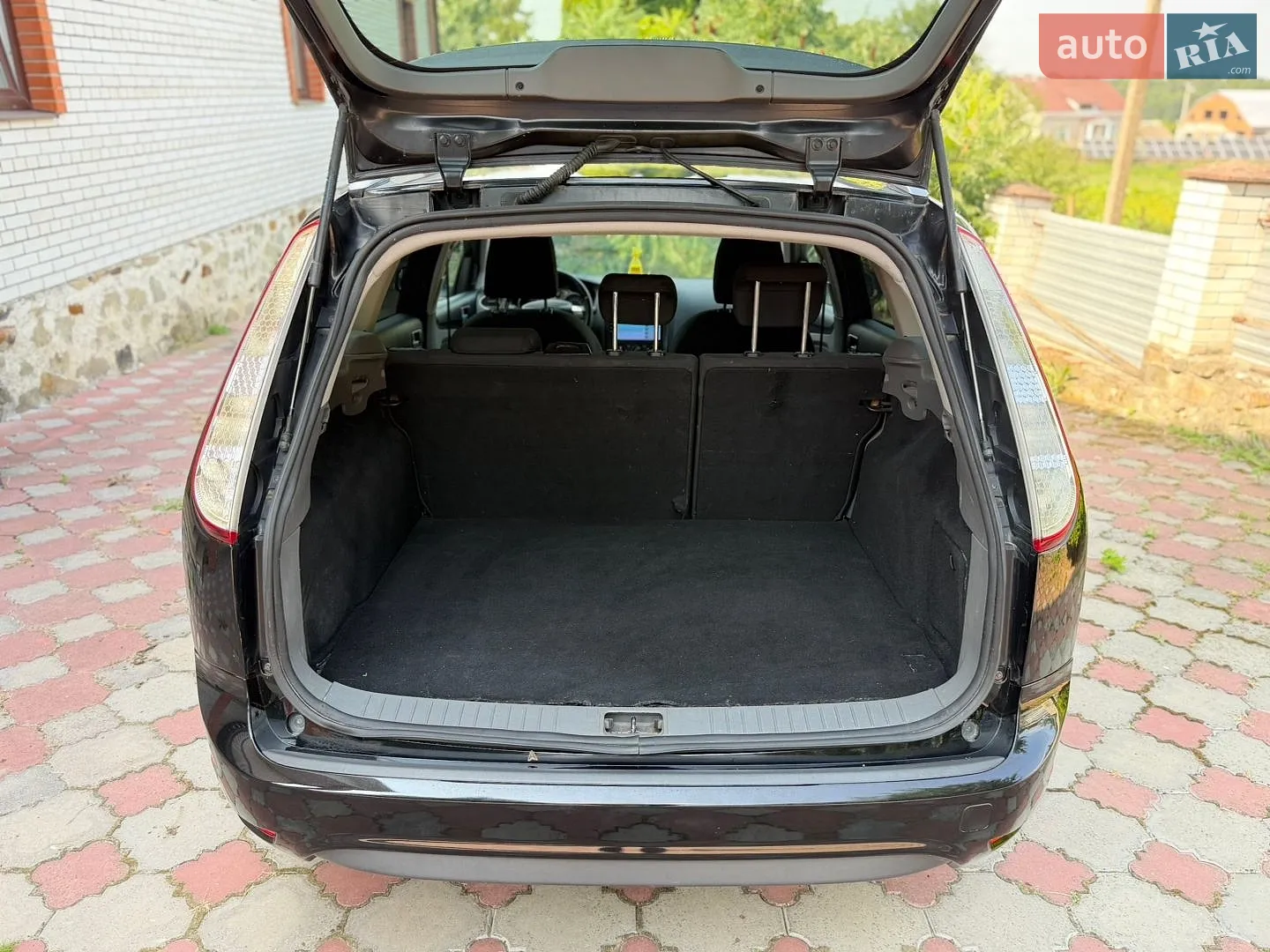 2011 Ford Focus - мініатюра 32