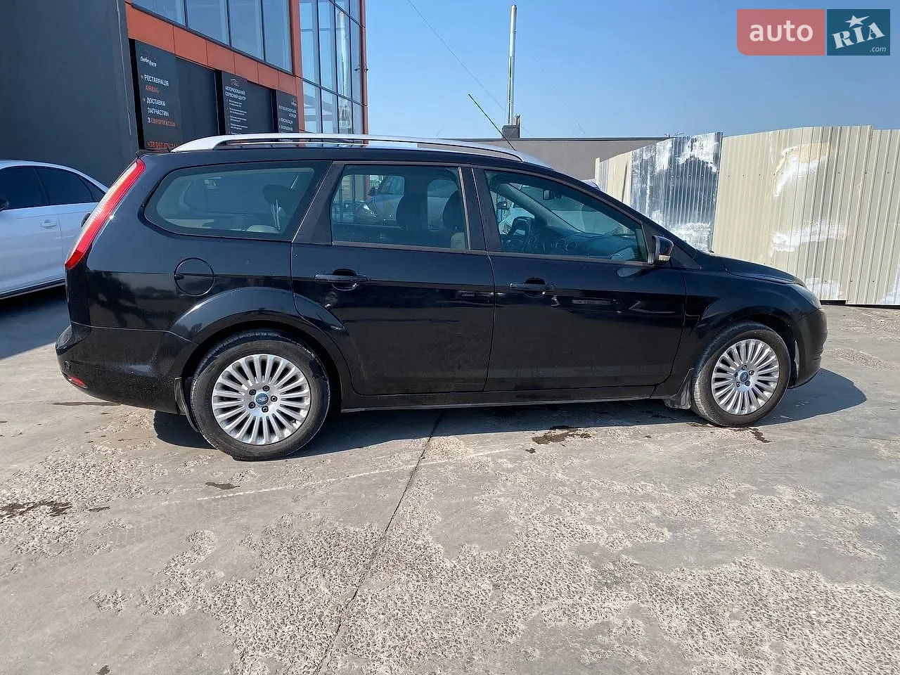 2010 Ford Focus - мініатюра 8