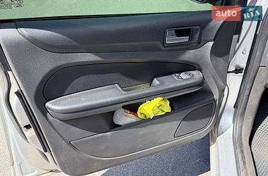 Седан Ford Focus 2007 в Чернигове