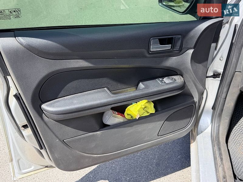 Седан Ford Focus 2007 в Чернигове