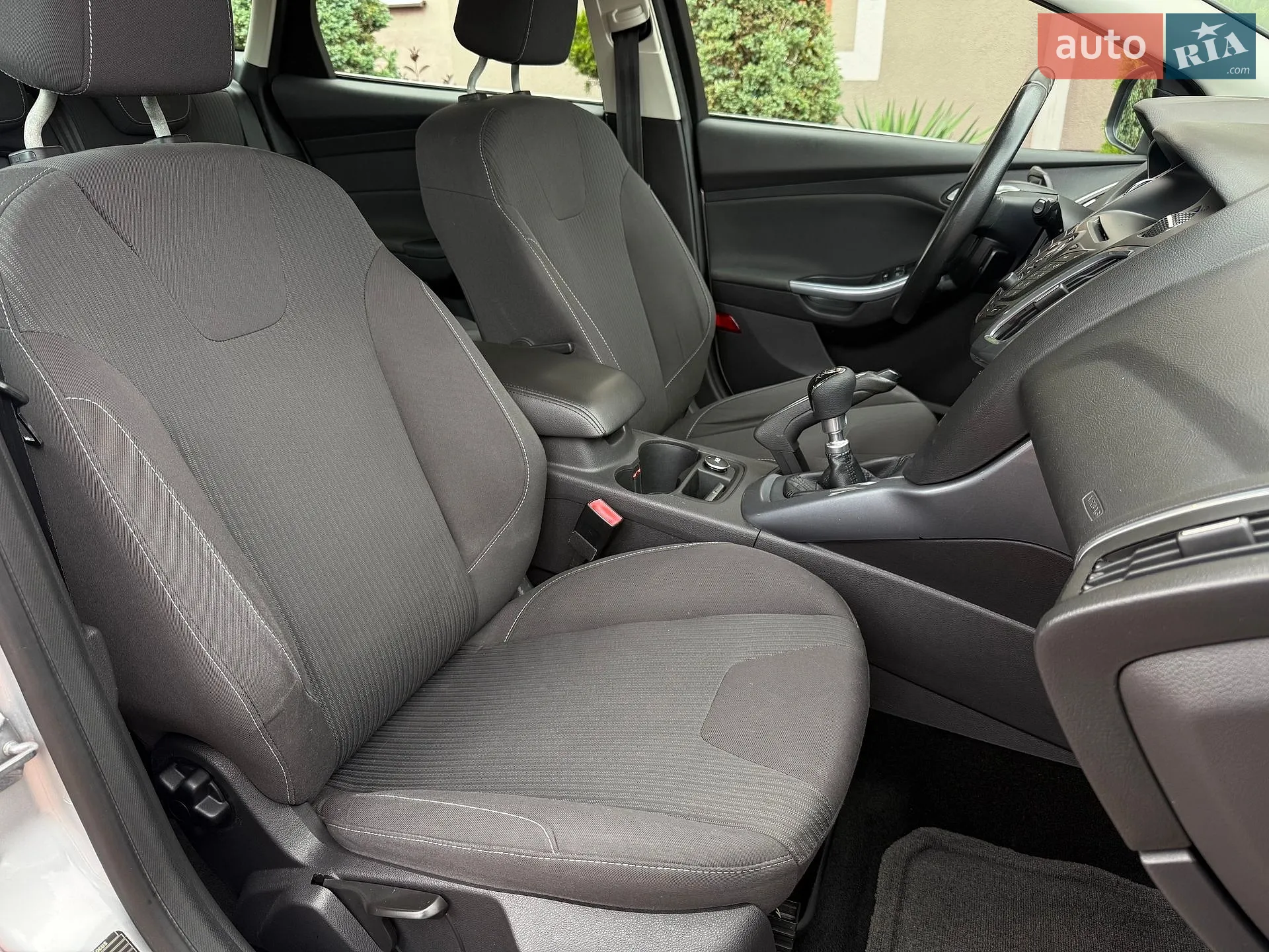 2011 Ford Focus - мініатюра 26