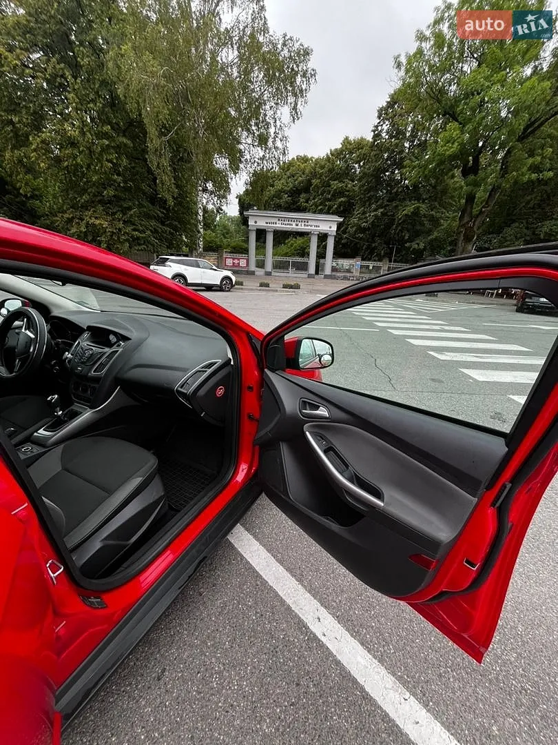 2011 Ford Focus - мініатюра 10