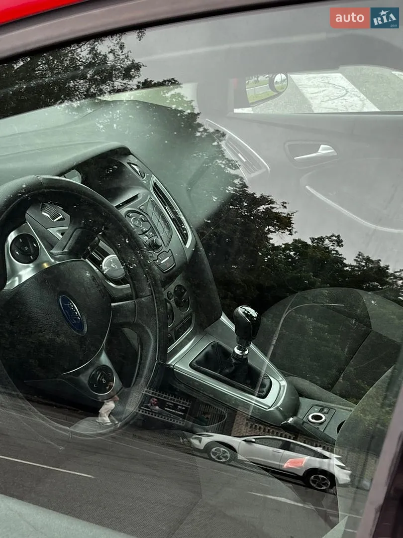 2011 Ford Focus - мініатюра 13