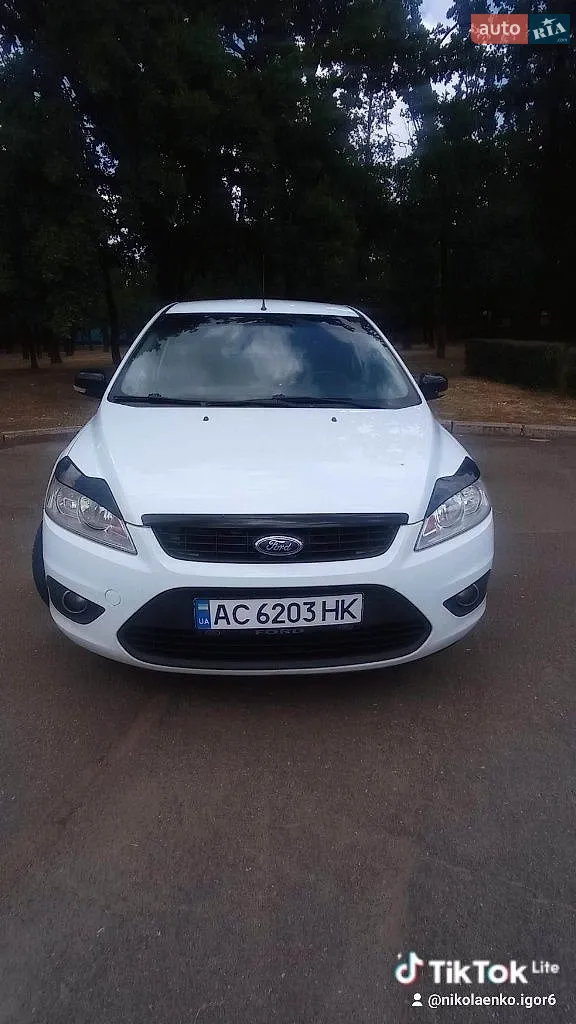 2010 Ford Focus - мініатюра 7