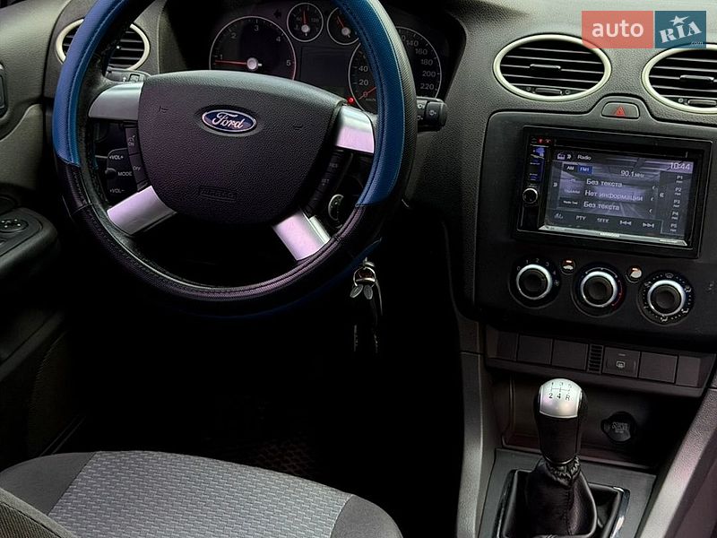 Хэтчбек Ford Focus 2005 в Днепре фото 10 Хэтчбек Ford Focus 2005 в Днепре