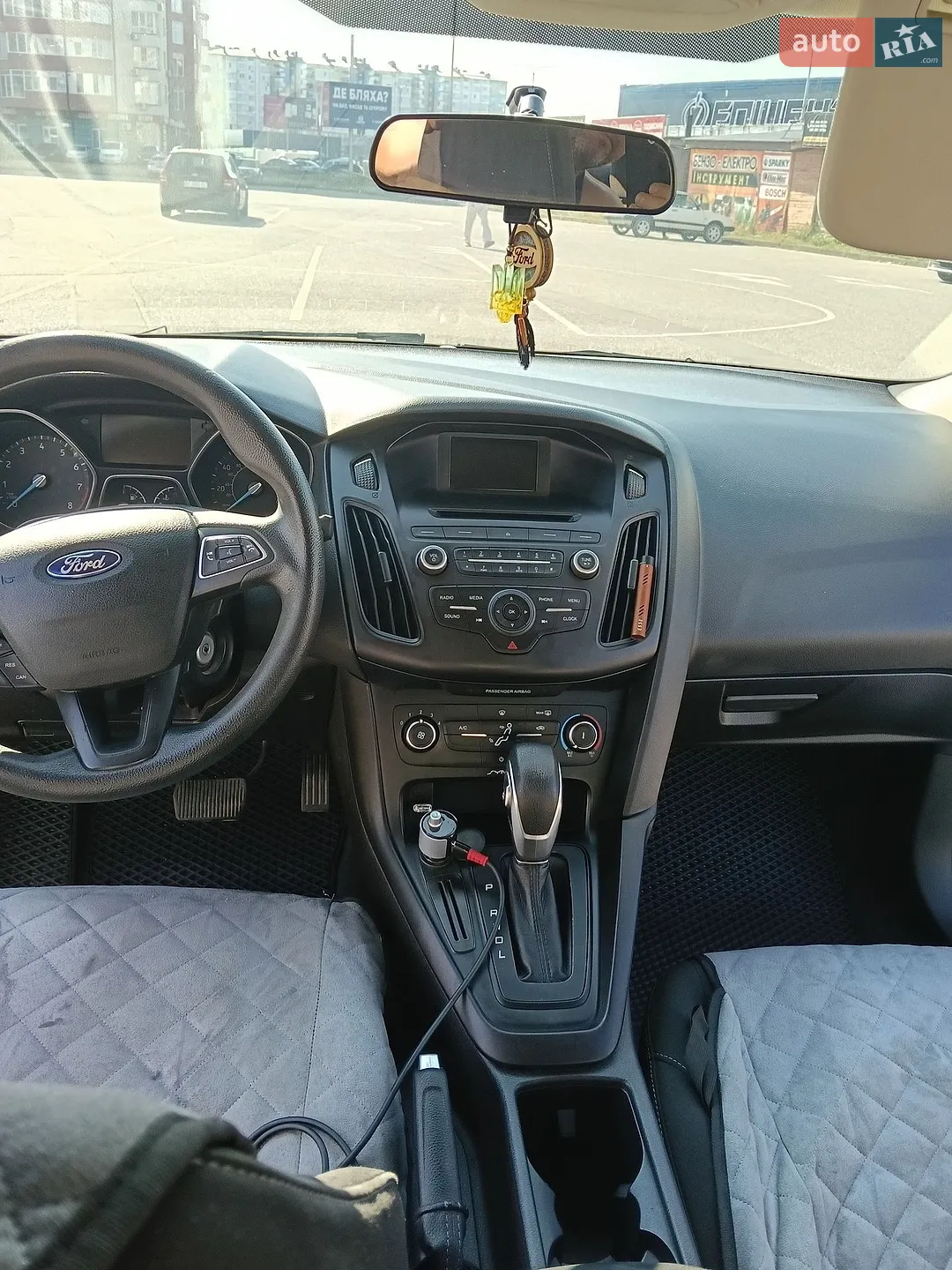 2017 Ford Focus - мініатюра 11