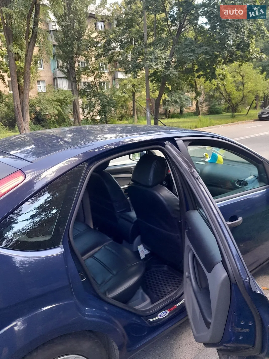 2011 Ford Focus - мініатюра 8