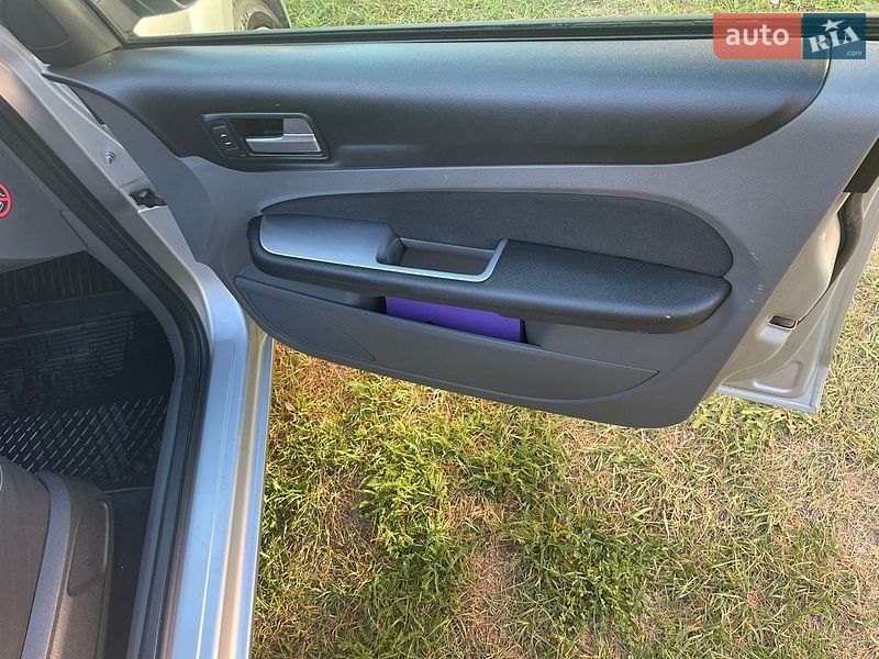 Универсал Ford Focus 2010 в Львове