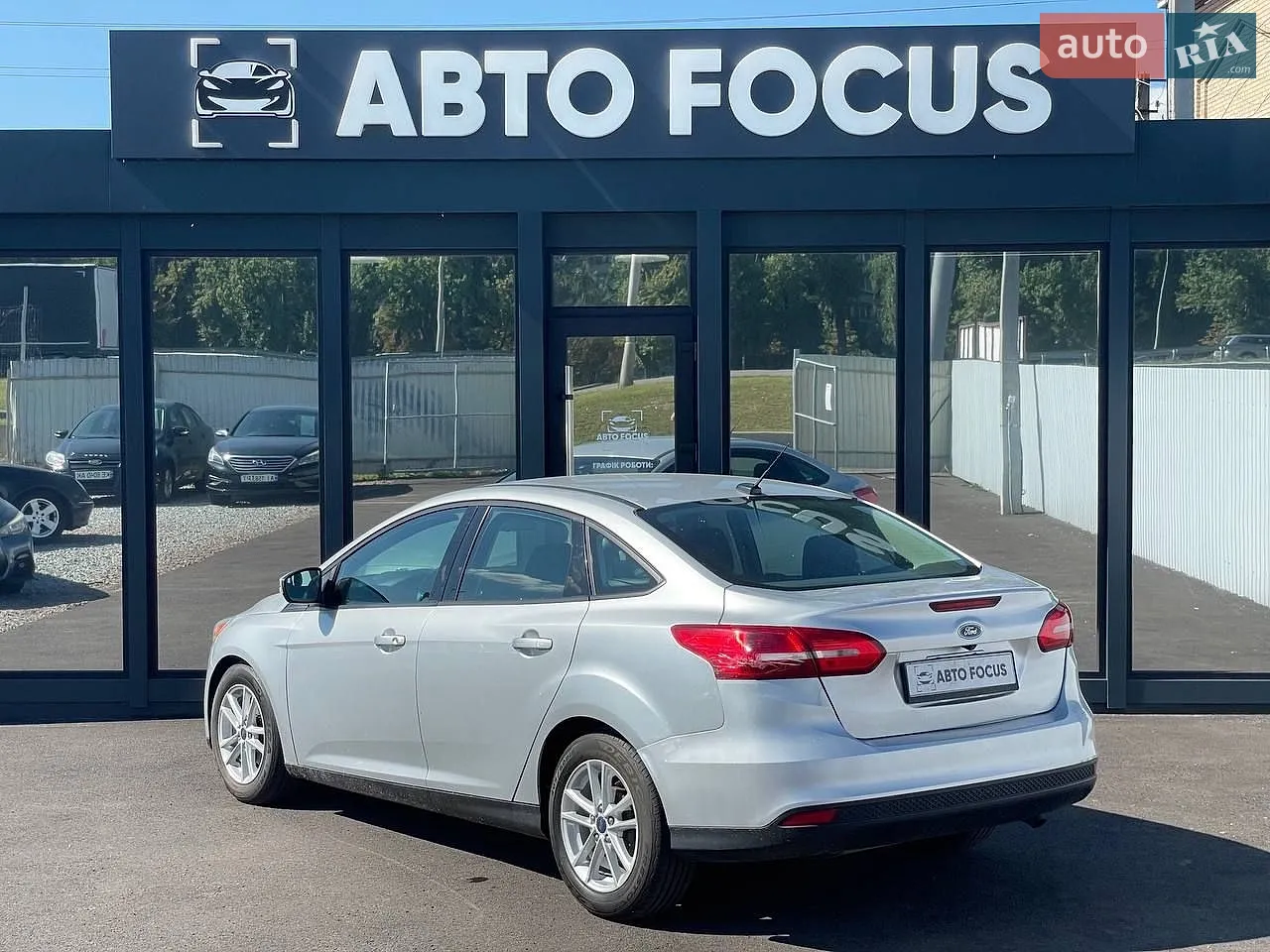 2017 Ford Focus - мініатюра 8