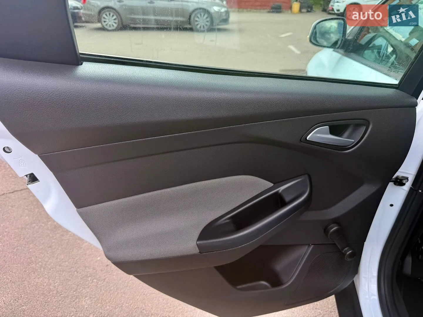2013 Ford Focus - мініатюра 21