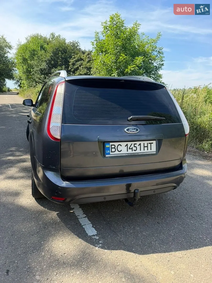 2010 Ford Focus - мініатюра 7