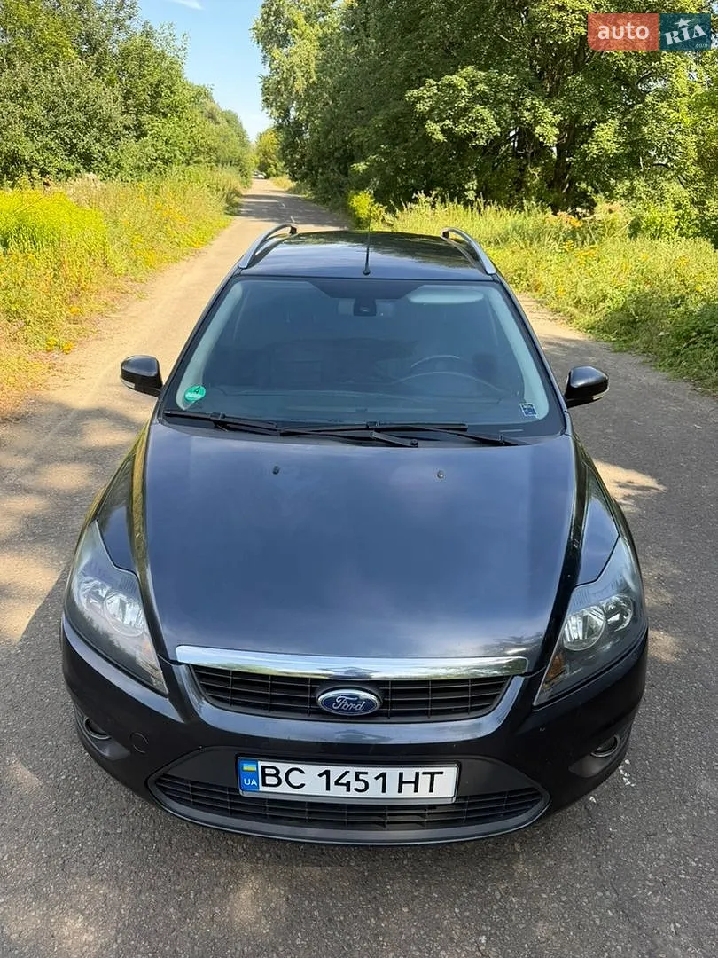 2010 Ford Focus - мініатюра 18