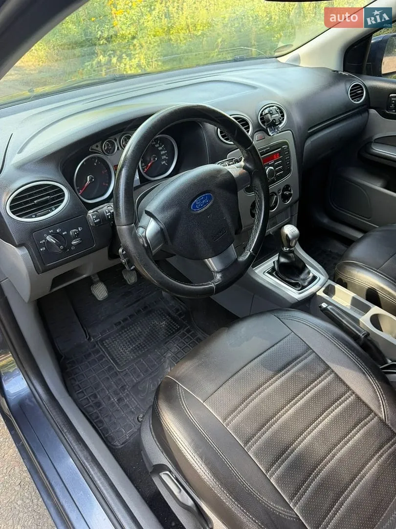 2010 Ford Focus - мініатюра 30
