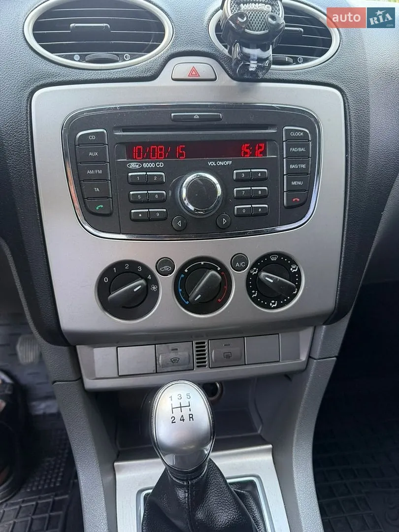 2010 Ford Focus - мініатюра 41