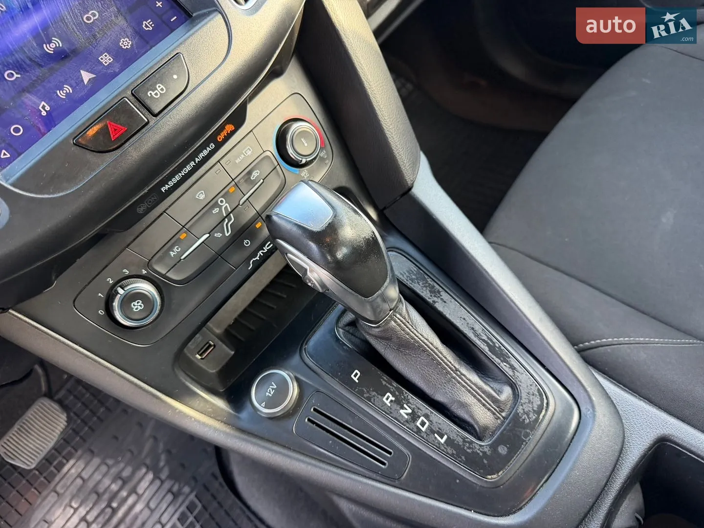 2015 Ford Focus - мініатюра 24