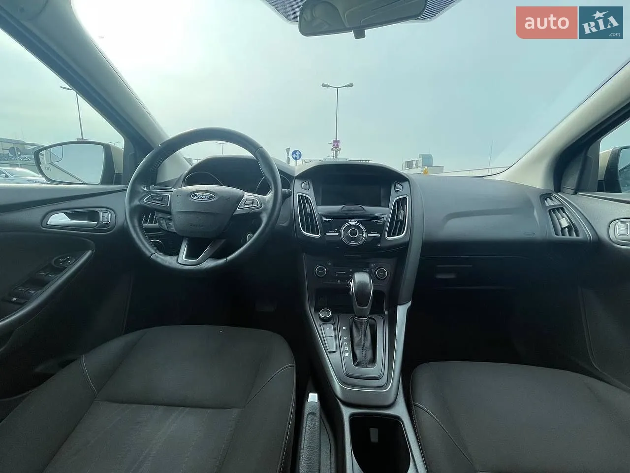 2017 Ford Focus - мініатюра 14