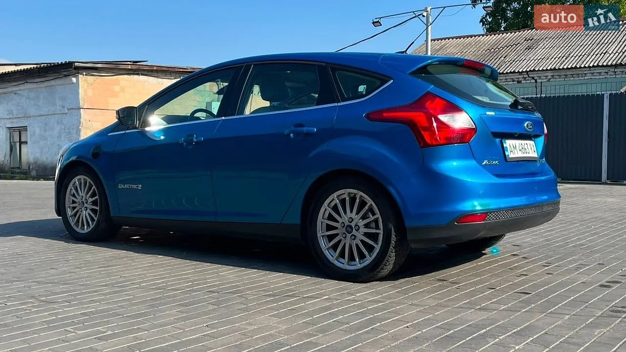 2011 Ford Focus - мініатюра 4
