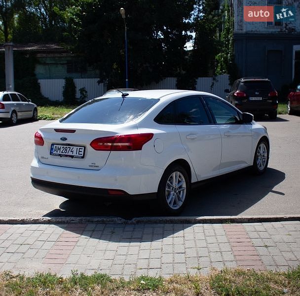 Седан Ford Focus 2015 в Житомире