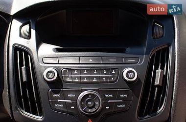 Седан Ford Focus 2015 в Житомире