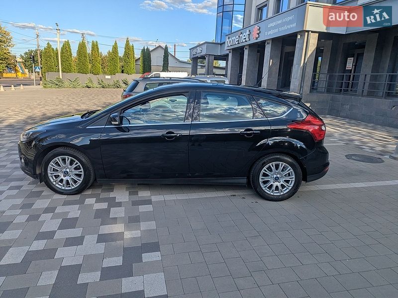 Хетчбек Ford Focus 2012 в Рівному