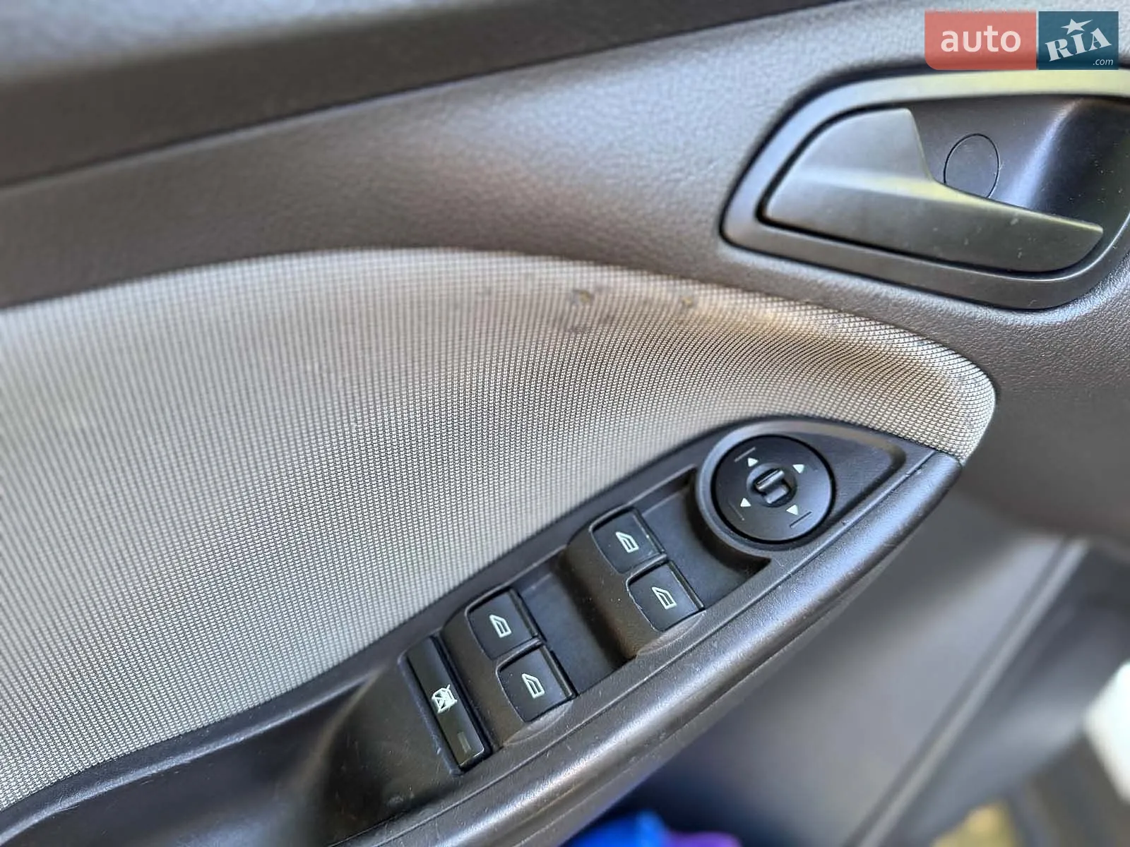 2012 Ford Focus - мініатюра 19