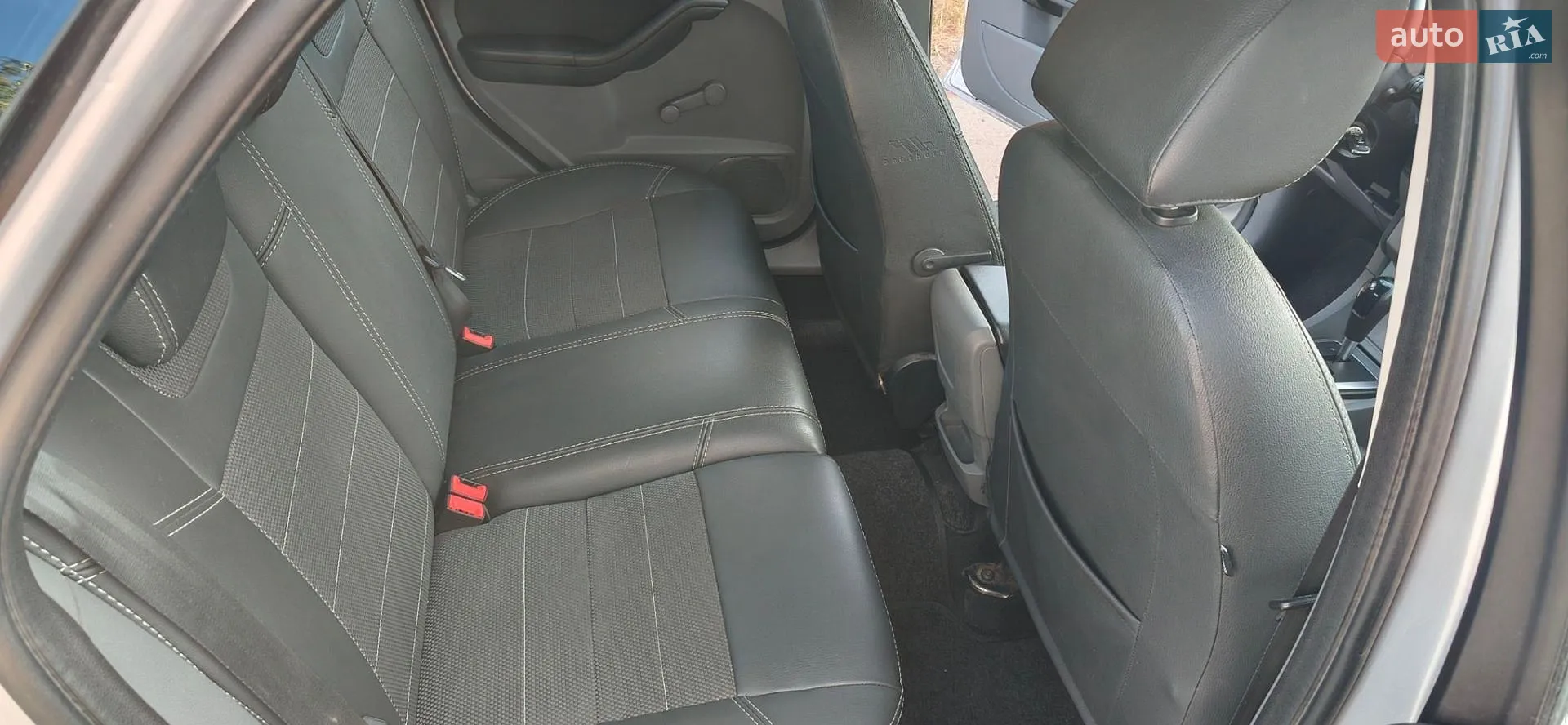 2011 Ford Focus - мініатюра 14