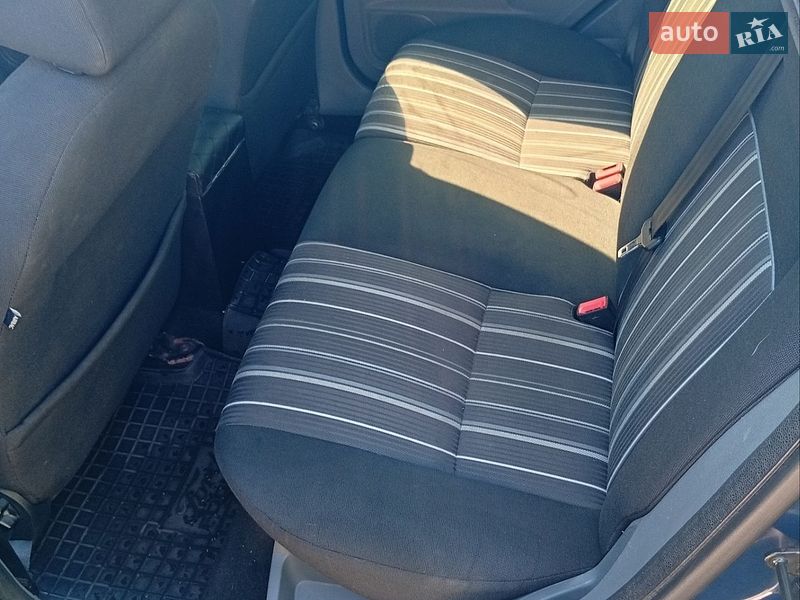 Универсал Ford Focus 2010 в Казатине