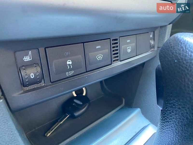 Хэтчбек Ford Focus 2008 в Черновцах