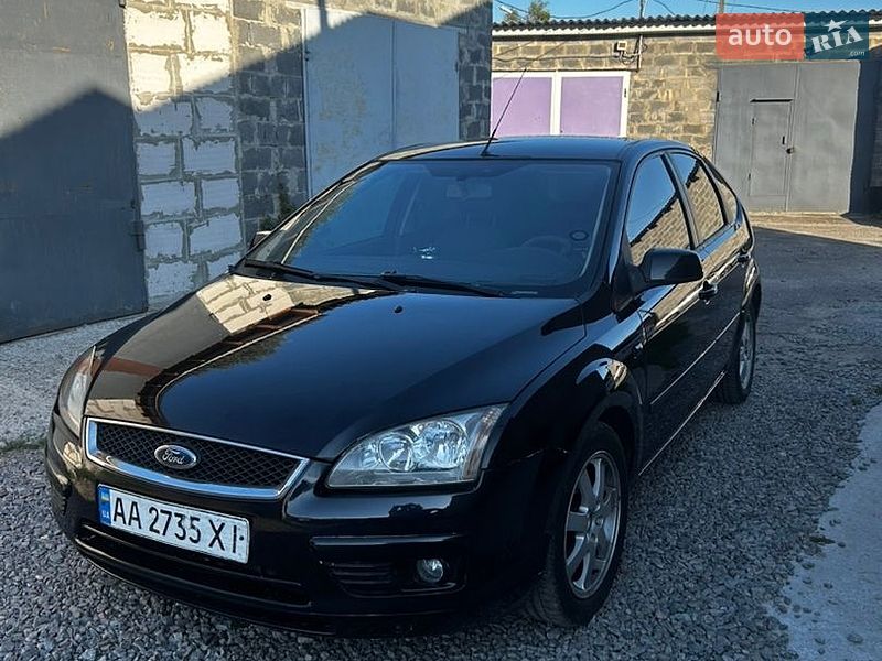Хэтчбек Ford Focus 2007 в Киеве