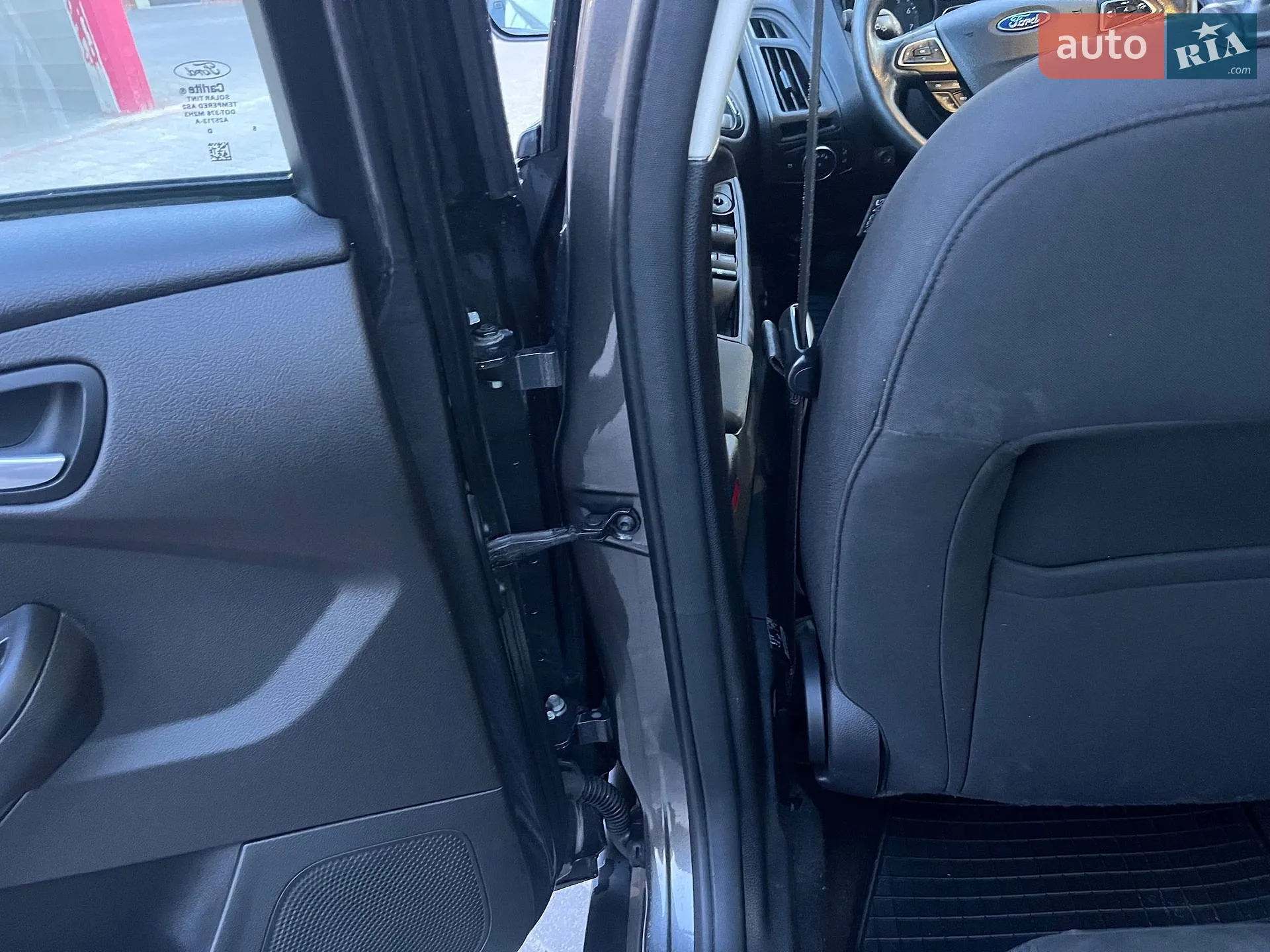 2015 Ford Focus - мініатюра 62