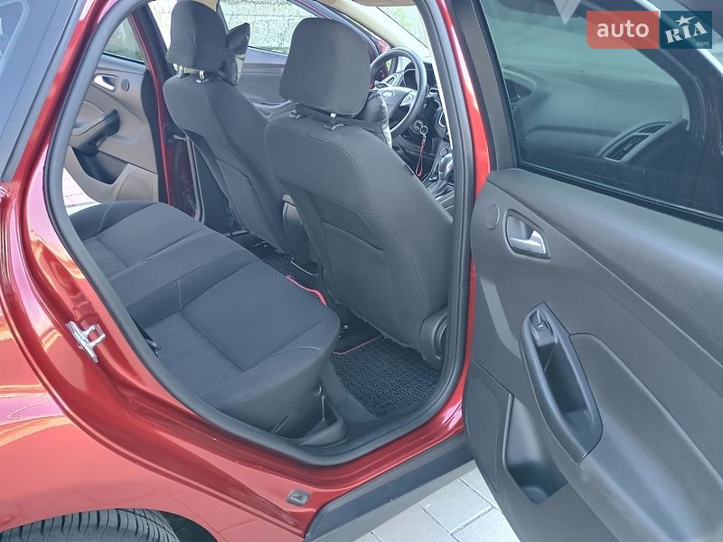 Седан Ford Focus 2016 в Івано-Франківську фото 22 Седан Ford Focus 2016 в Івано-Франківську