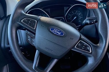 Седан Ford Focus 2015 в Славуте