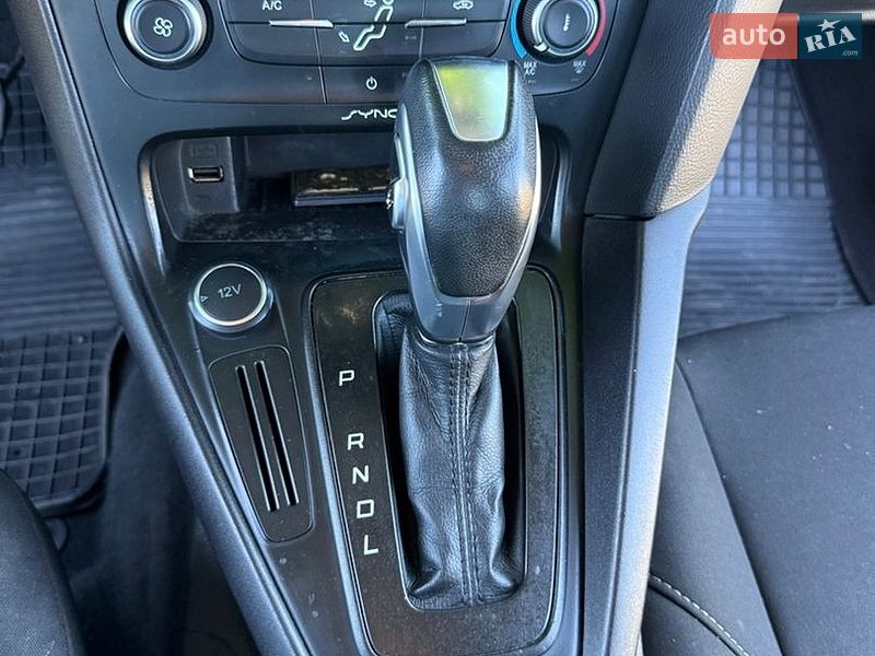 Седан Ford Focus 2015 в Славуте