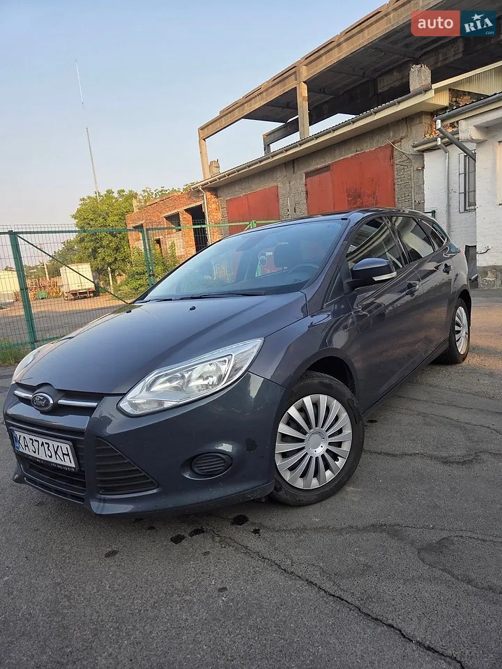 2013 Ford Focus - мініатюра 16