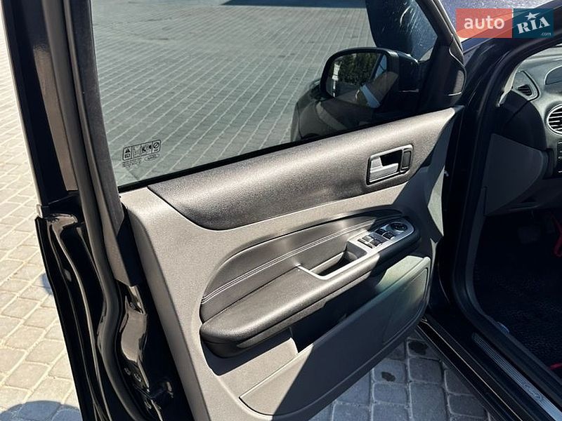 Универсал Ford Focus 2010 в Белогорье