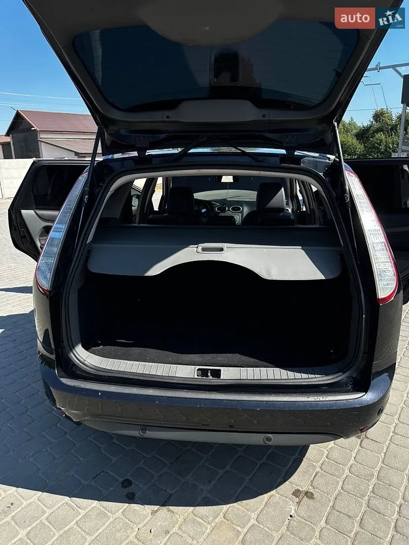 2010 Ford Focus - мініатюра 23