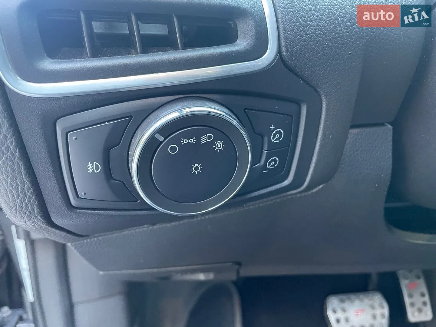 2011 Ford Focus - мініатюра 7