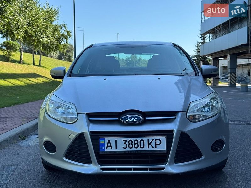 Седан Ford Focus 2014 в Киеве