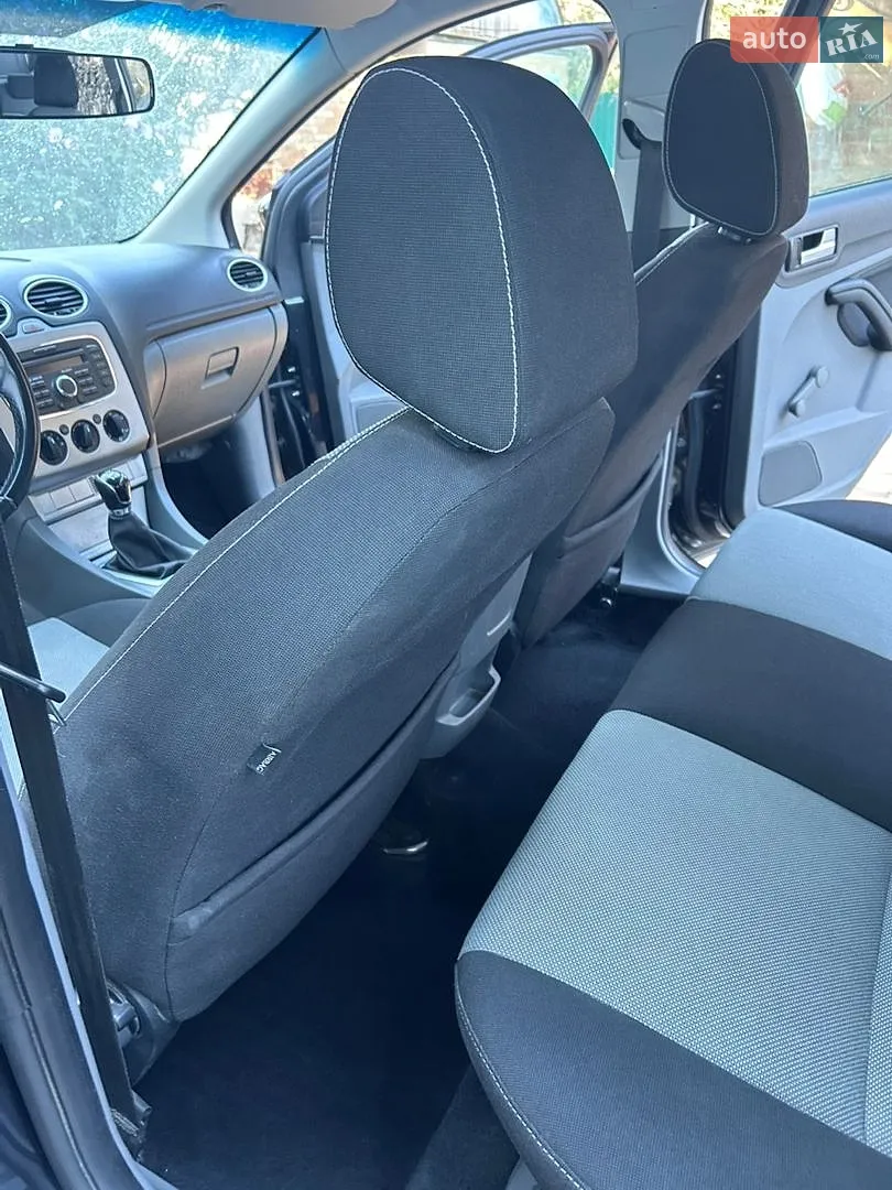 2011 Ford Focus - мініатюра 21
