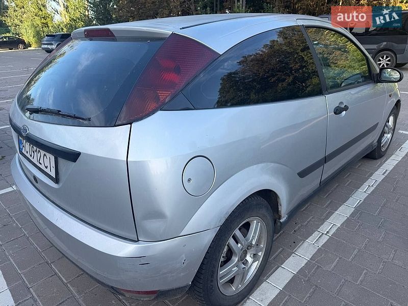 Хетчбек Ford Focus 1999 в Луцьку фото Хетчбек Ford Focus 1999 в Луцьку