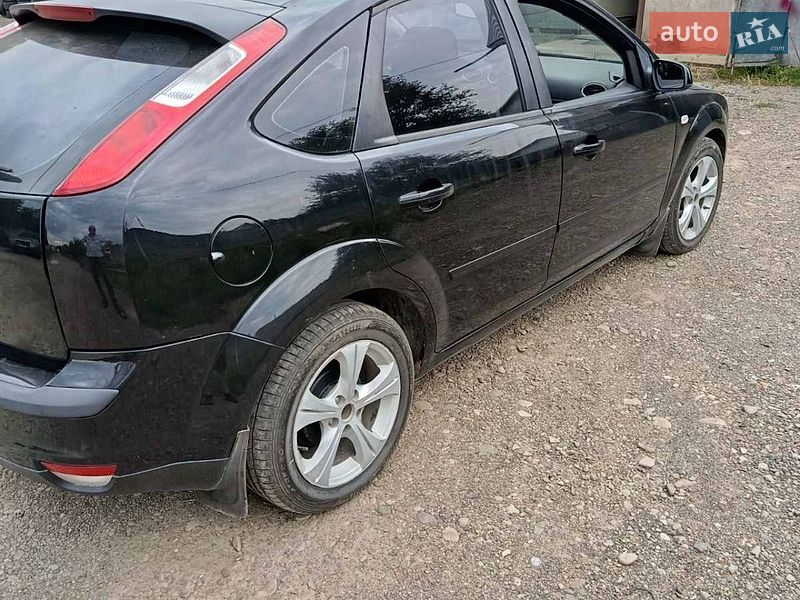 Хетчбек Ford Focus 2007 в Снятині