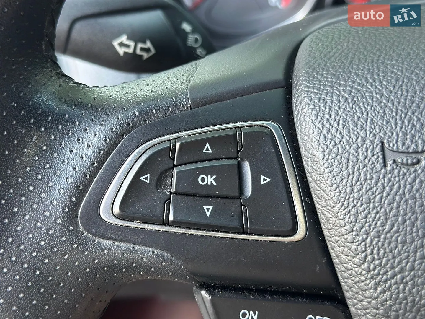 2017 Ford Focus - мініатюра 25